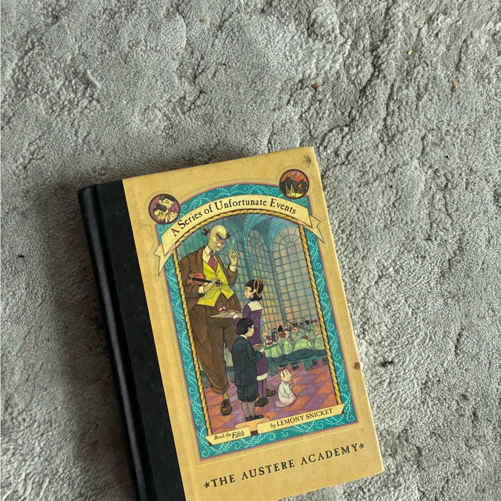 A Series of Unfortunate Events Hardcover Book